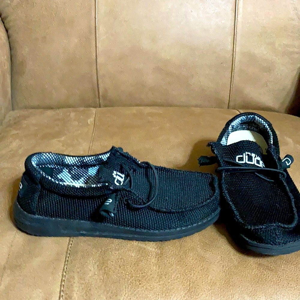 Hey Dude - Wally Youth size Y2-L3